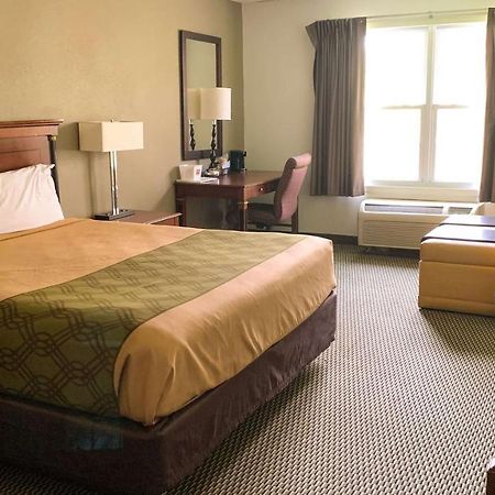 Royal Inn Rockville Екстериор снимка