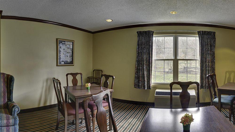 Royal Inn Rockville Екстериор снимка