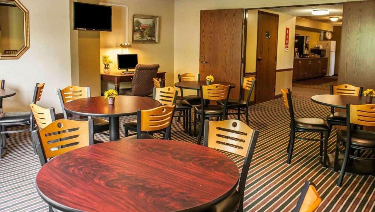 Royal Inn Rockville Екстериор снимка