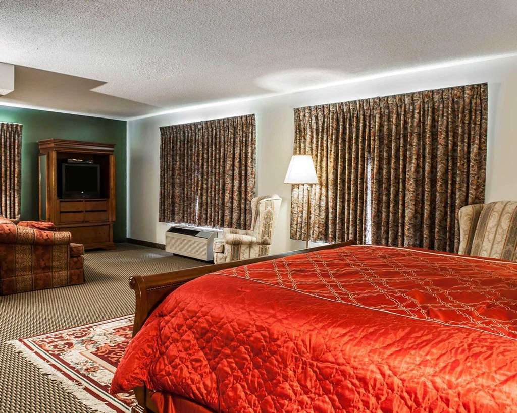 Royal Inn Rockville Стая снимка