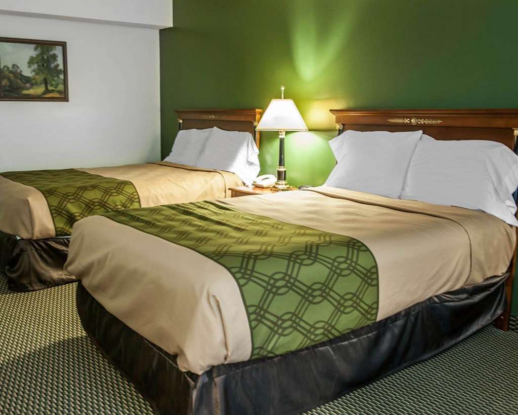 Royal Inn Rockville Стая снимка