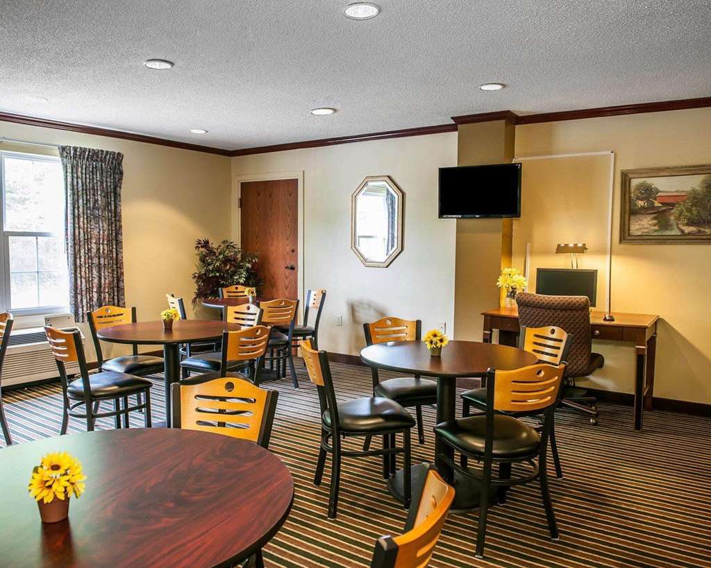 Royal Inn Rockville Ресторант снимка