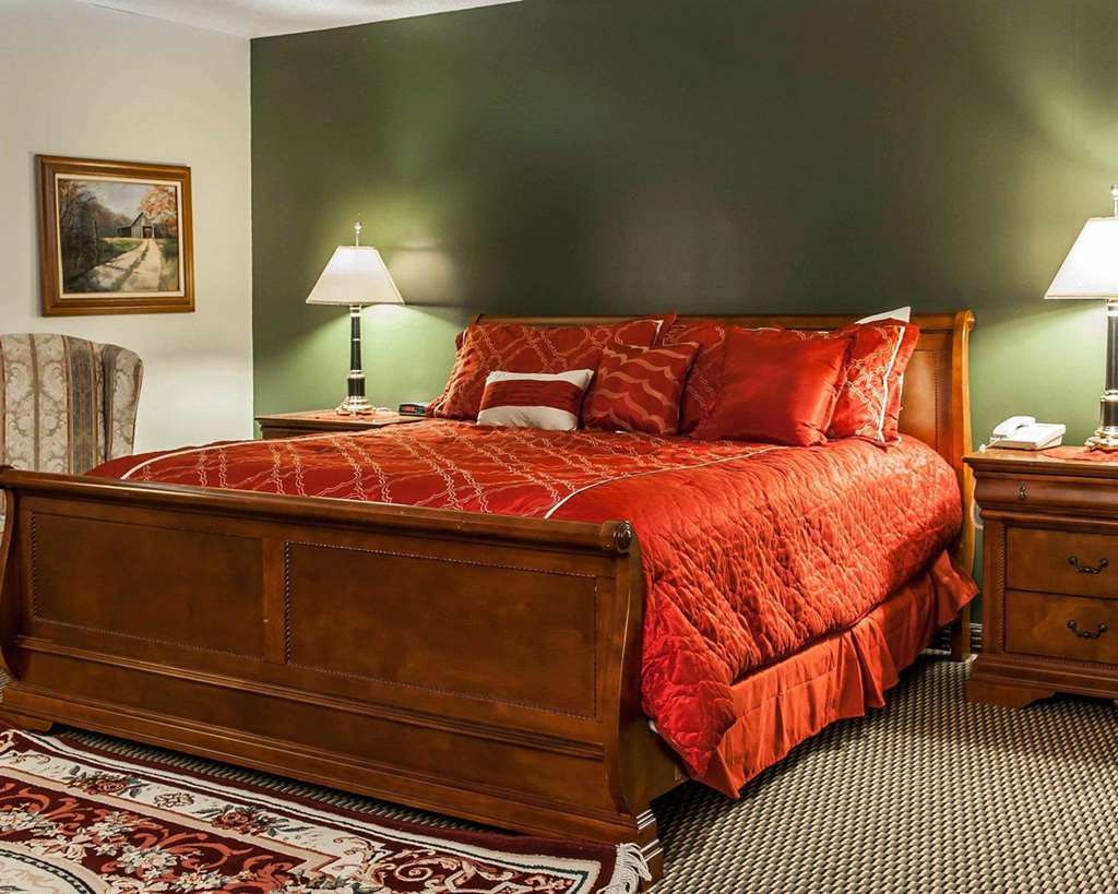 Royal Inn Rockville Стая снимка